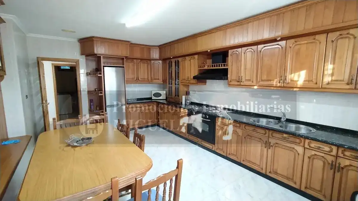 Cocina de Casa o chalet en venta en Verín con Jardín privado