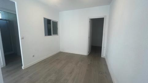 Photo 5 of Premises for sale in Calle Versalles, Sur - PAU 4, Móstoles