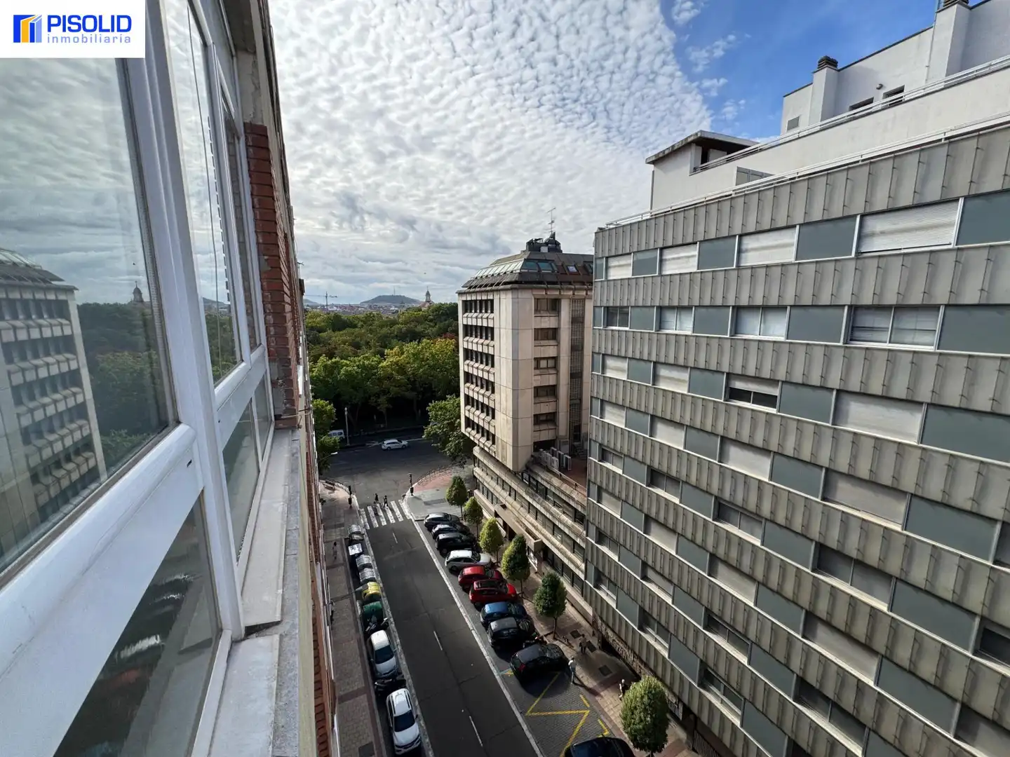 Piso de alquiler en Calle JUAN DE JUNI, Campo Grande