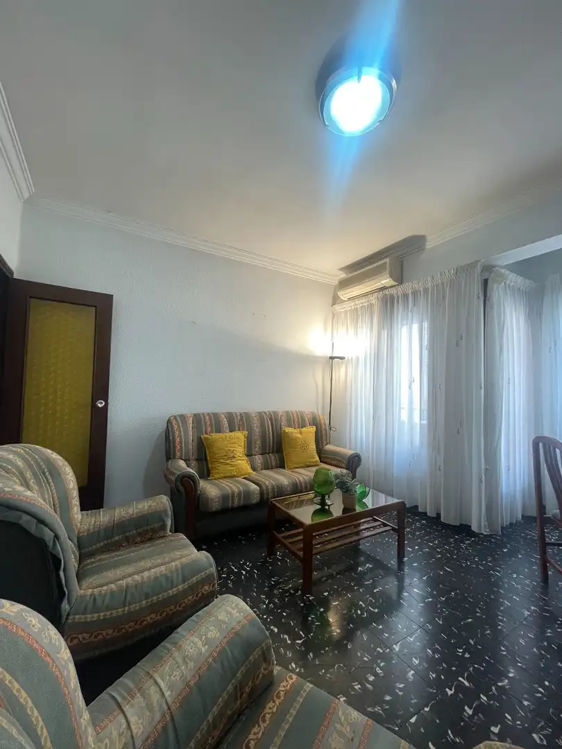 Piso con ascensor en venta en Sur, imagen 3