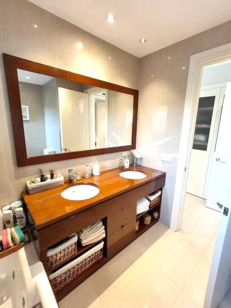 Bathroom of Houses for sale in Sant Andreu de Llavaneres  with Air Conditioner, Heating and Private garden