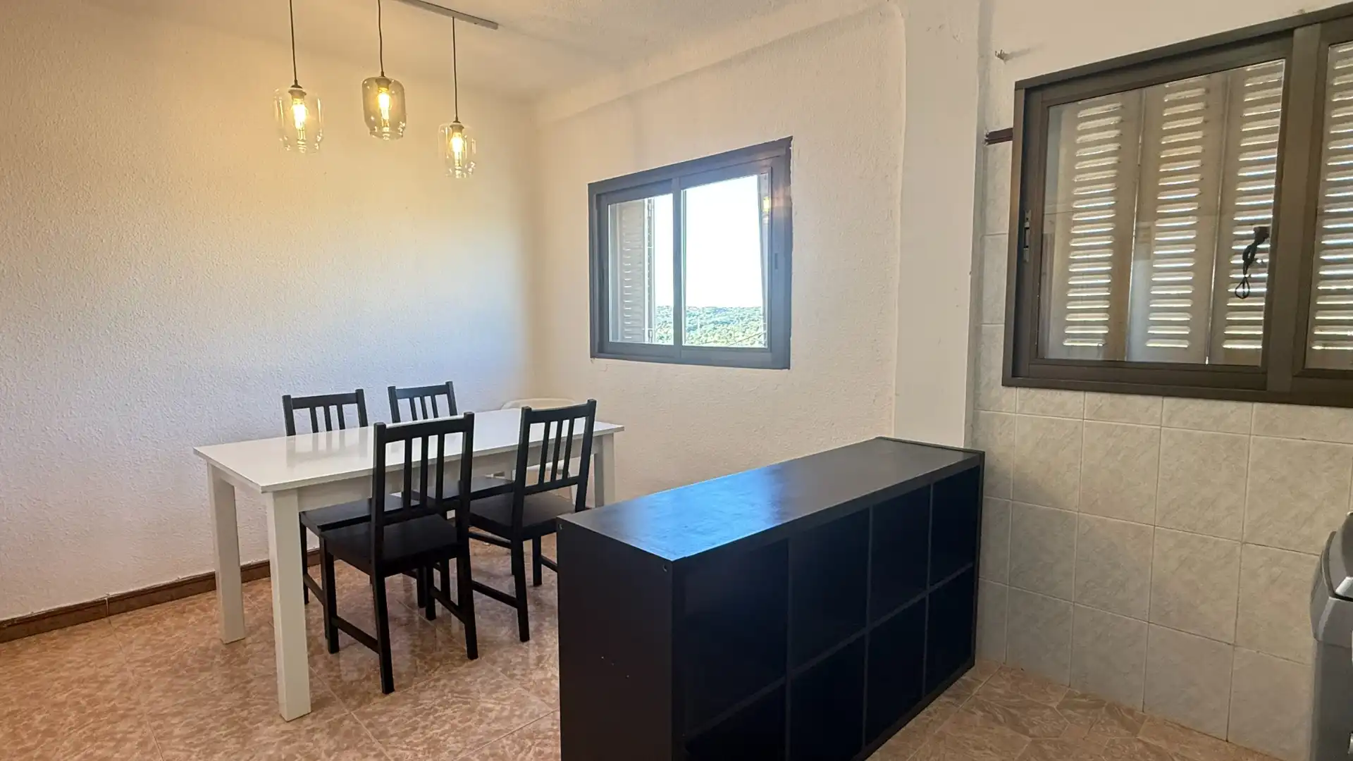 Comedor de Piso en venta en Aldea del Fresno con Aire acondicionado, Terraza y Amueblado