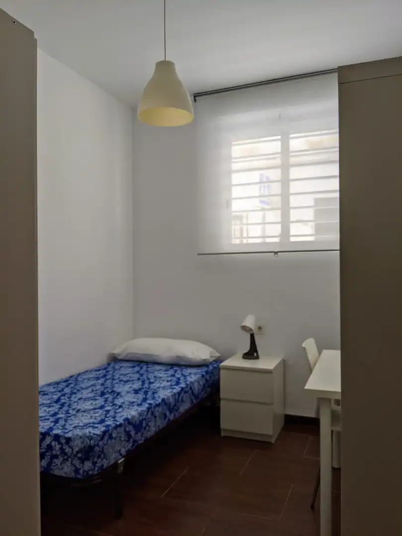 Wohnung zur Miete in Calle Fuente Nueva, Centro - Sagrario