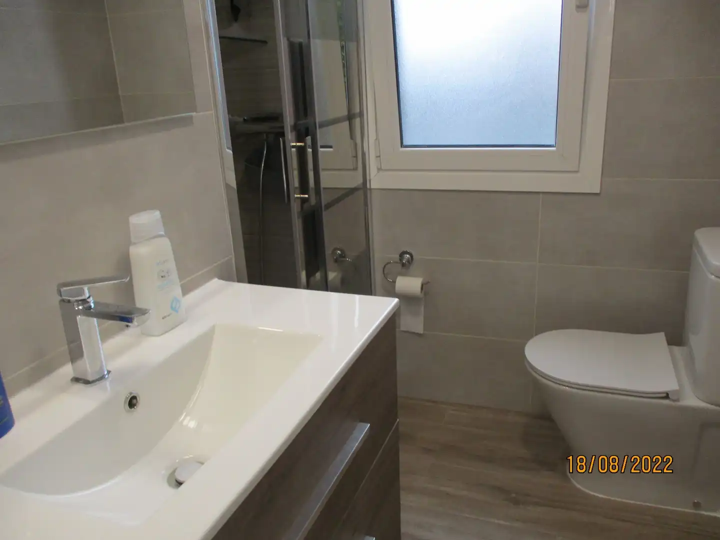Badezimmer von Wohnung zur Miete in Donostia - San Sebastián  mit Heizung und Möbliert