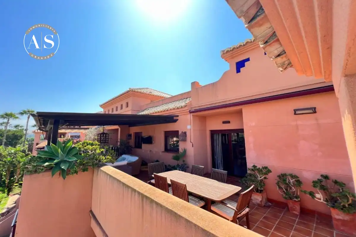 Terrassa de Àtic en venda en Motril amb Aire condicionat, Terrassa i Piscina comunitària