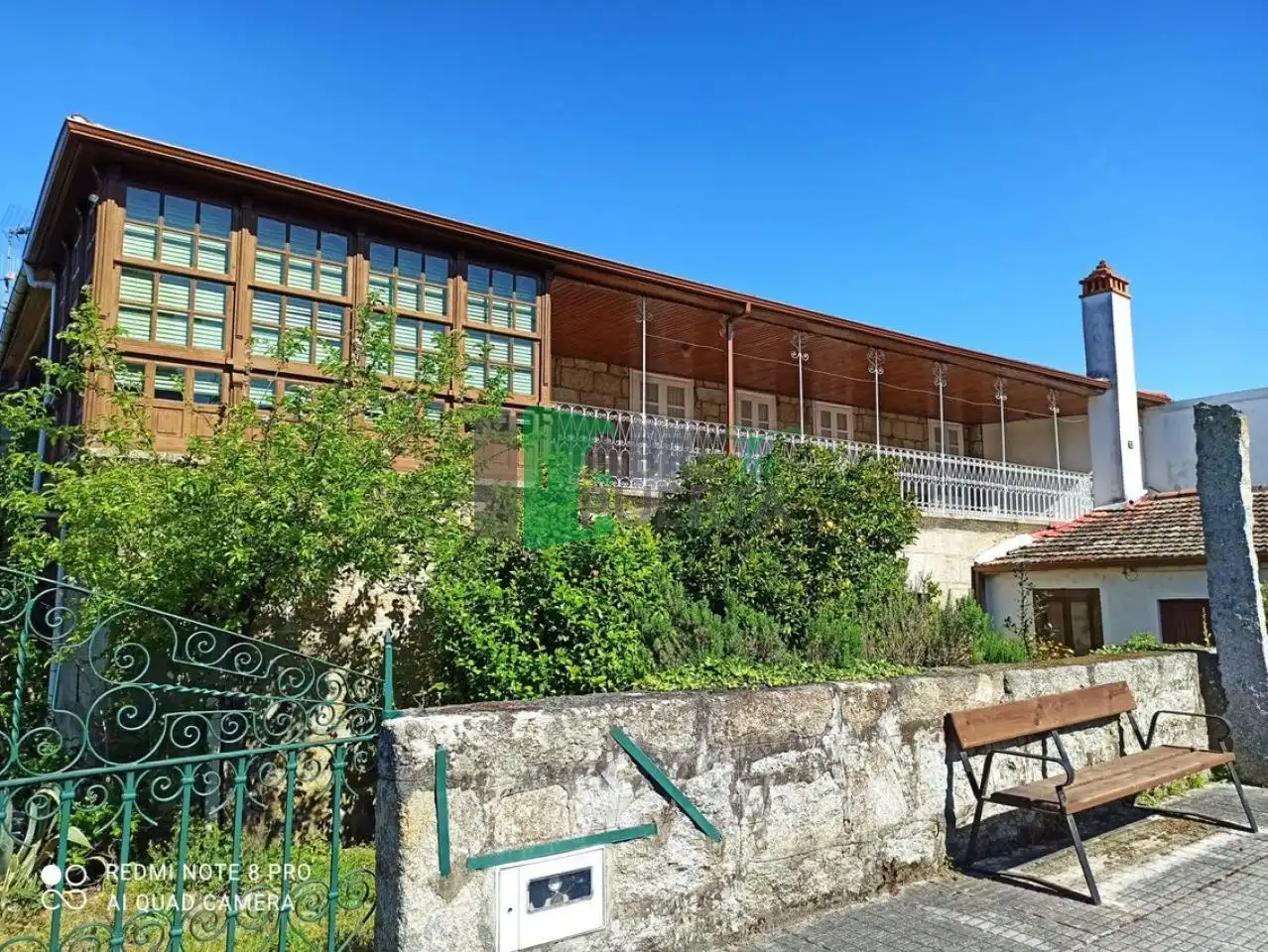 Vista exterior de Finca rústica en venda en Cenlle amb Calefacció, Jardí privat i Terrassa