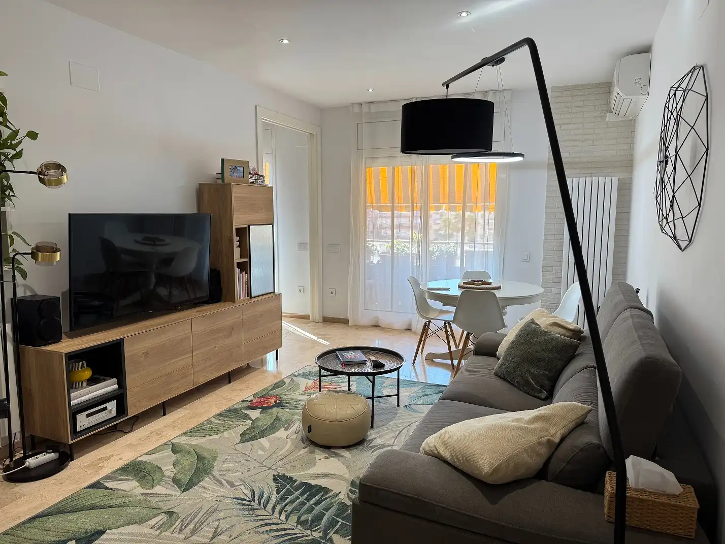 Sala de estar de Ático en venta en Barcelona con Aire acondicionado, Calefacción y Terraza