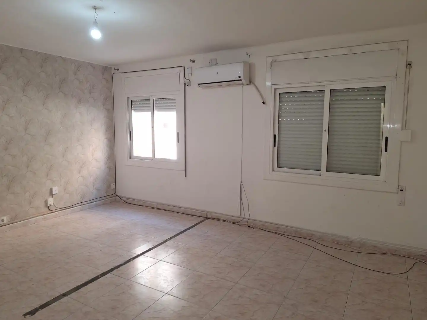 Ground floor for sale in Ripollet