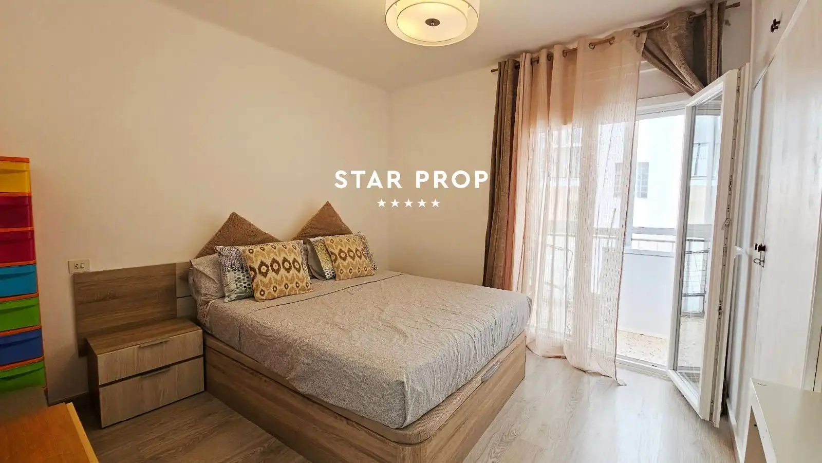 Bedroom of Flat for sale in Roses  with Heating, Terrace and Oven