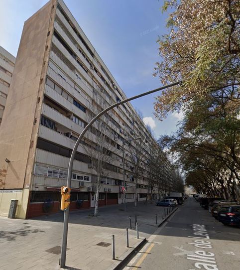 Foto 2 de Piso en venta en Llevant, La Mina, Sant Adrià de Besòs