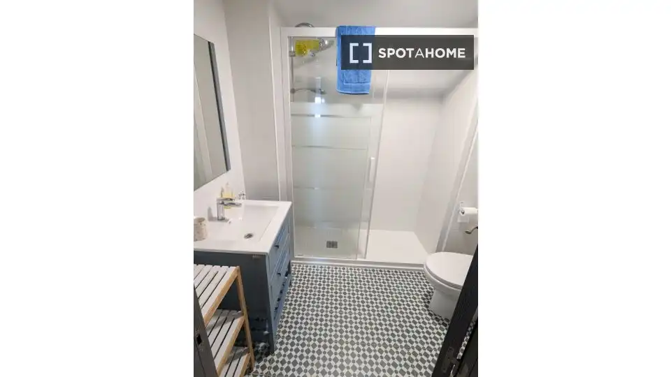 Flat for rent in Port Saplaya