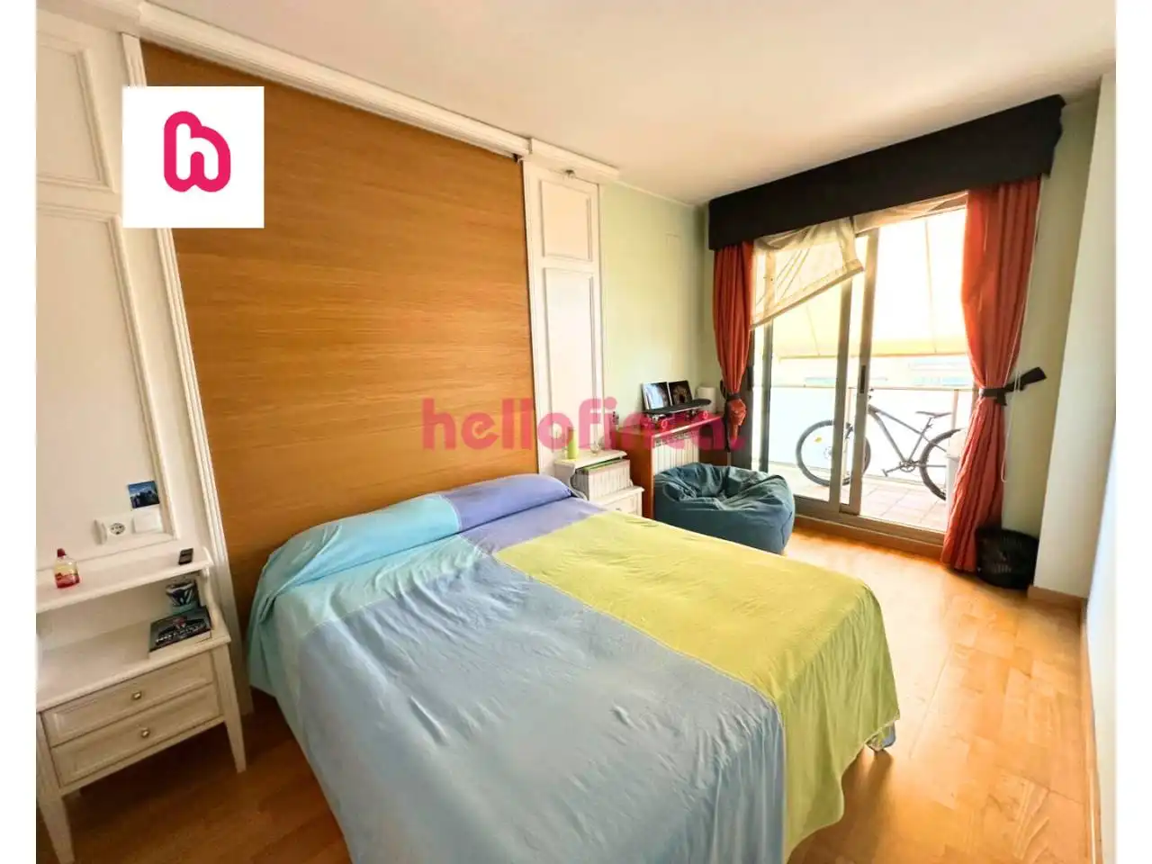 Schlafzimmer von Maisonette zum Verkauf in Badalona mit Heizung, Parkett und Terrasse
