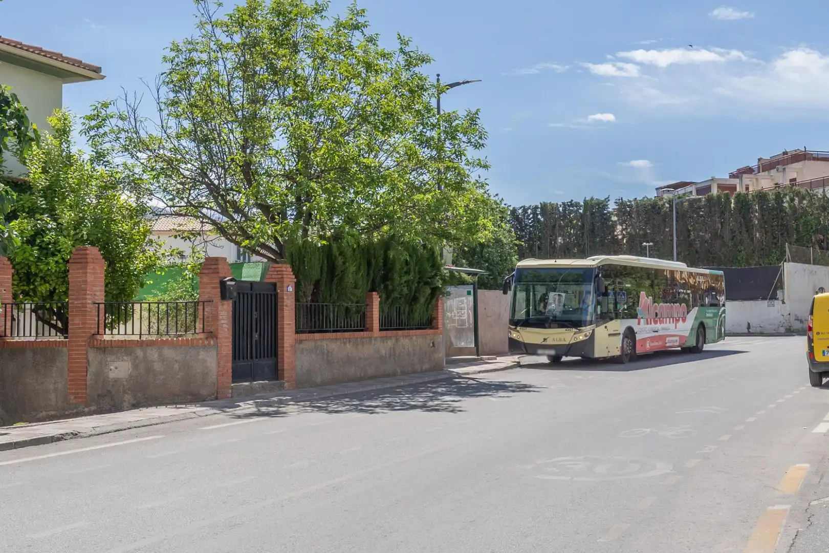 Parking de Piso en venta en Gójar con Terraza, Trastero y Balcón