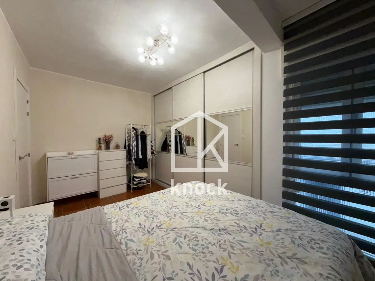 Habitación de Piso en venta en Gijón  con Calefacción
