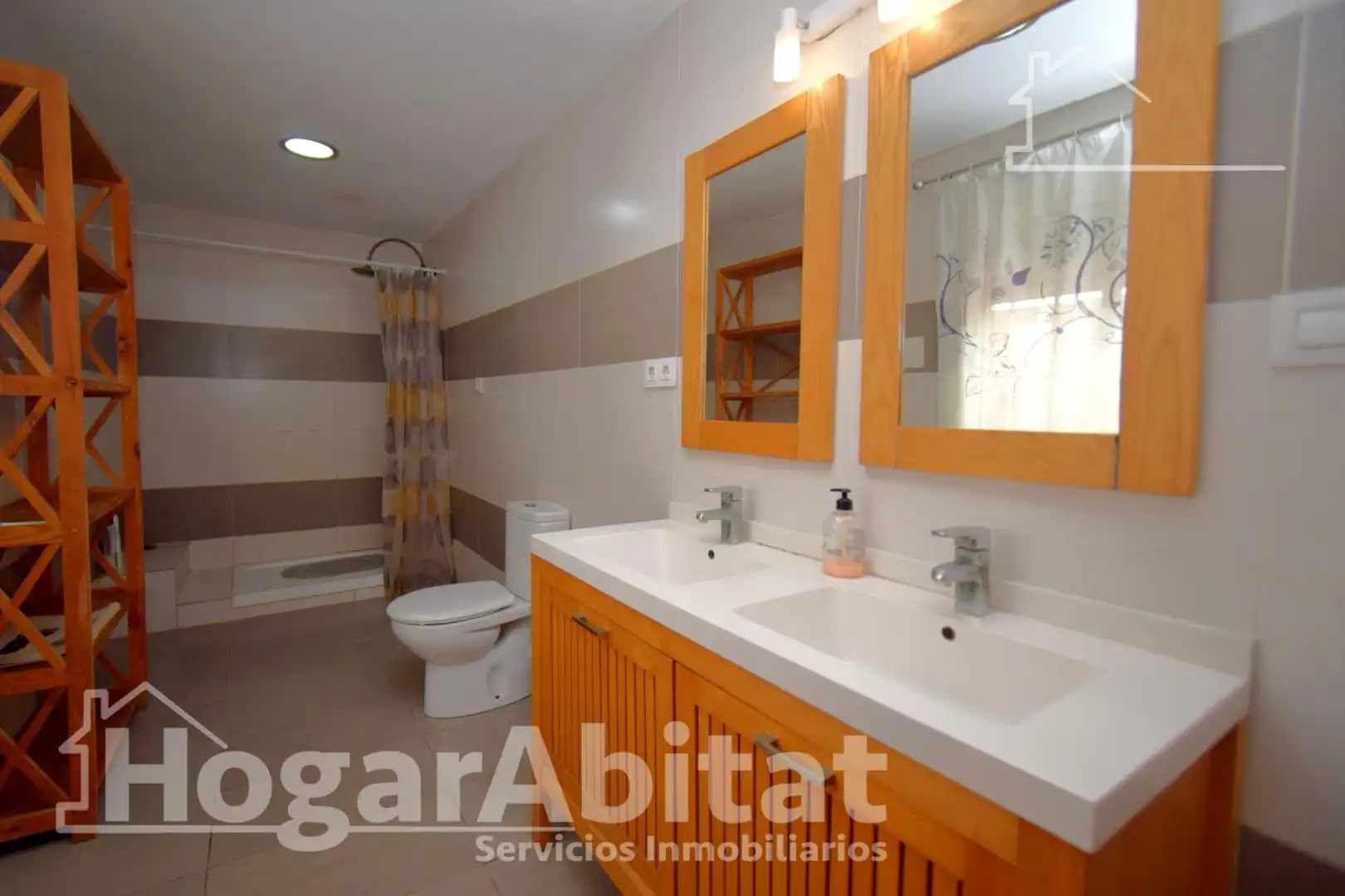 Baño de Casa o chalet en venta en Llíria con Aire acondicionado, Calefacción y Jardín privado