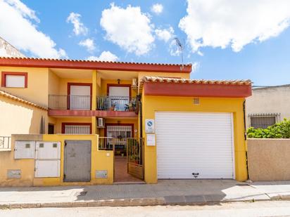 Vista exterior de Dúplex en venda en Cartagena amb Aire condicionat, Calefacció i Jardí privat