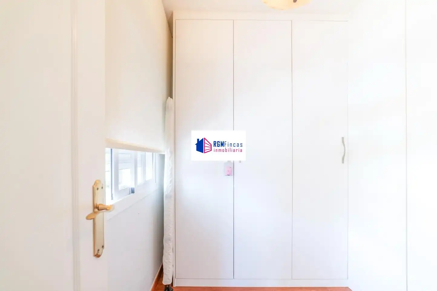 Bedroom of Flat for sale in Sevilla