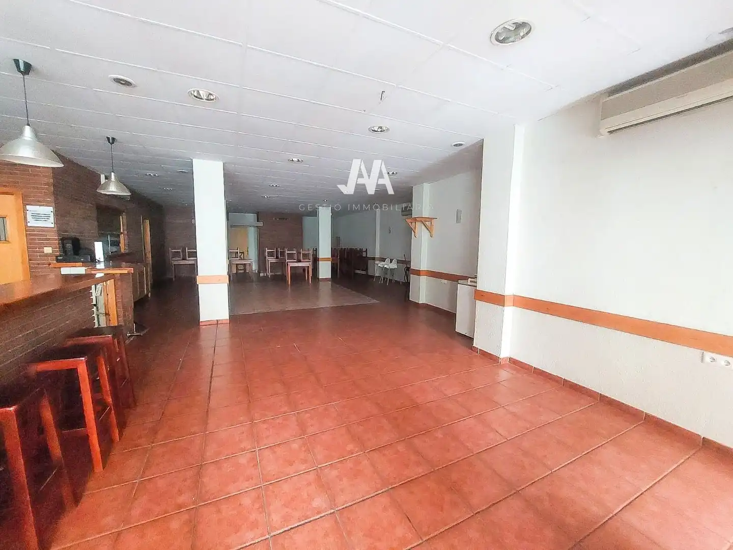 Local comercial en venda a Sant Isidre, de