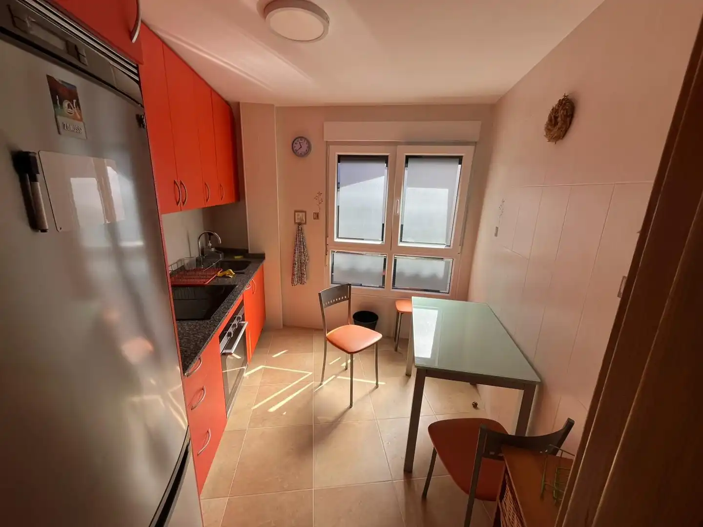 Cocina de Piso en venta en Cee con Calefacción, Trastero y Amueblado