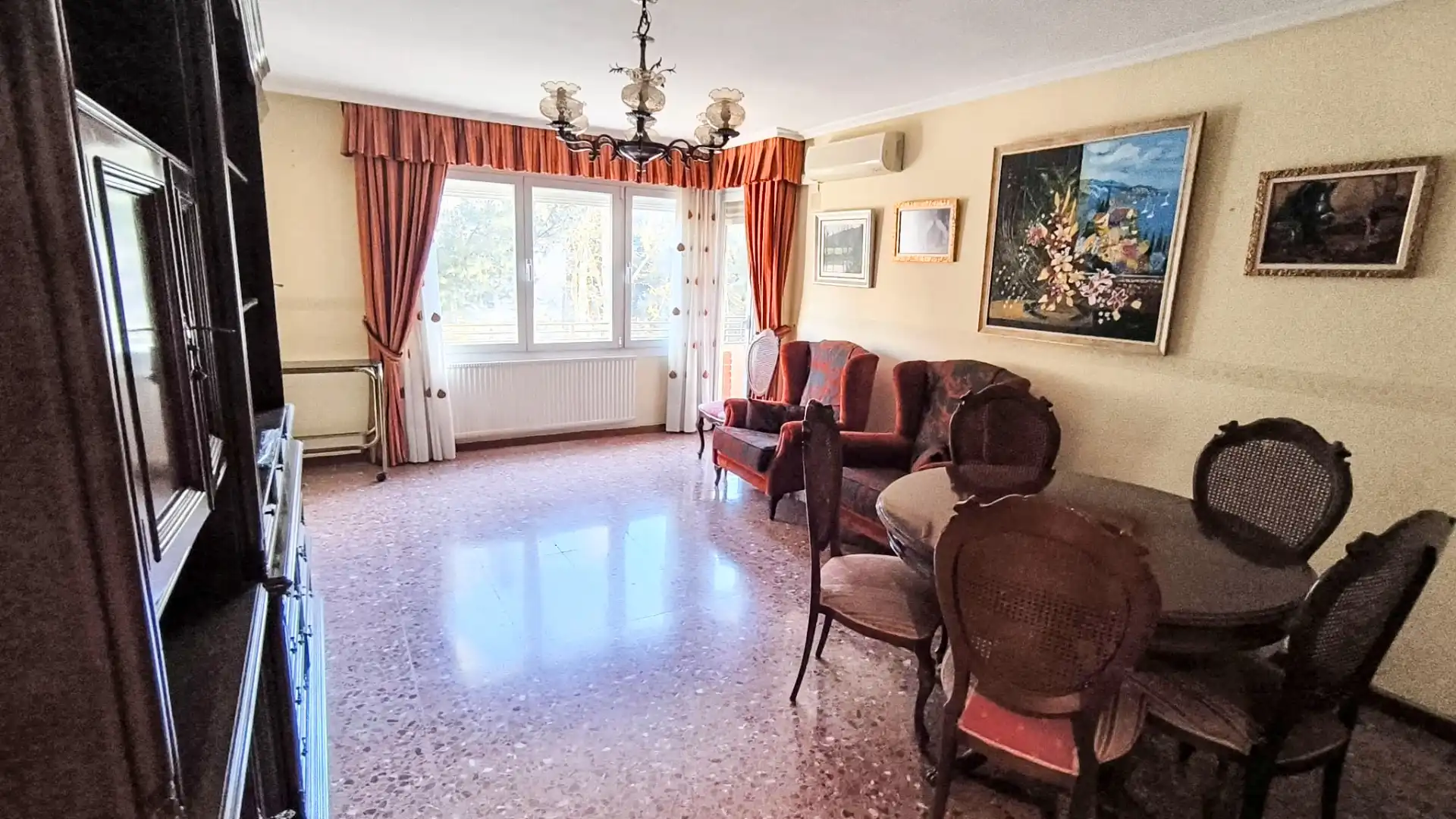 Sala de estar de Piso en venta en  Zaragoza Capital con Aire acondicionado, Calefacción y Terraza
