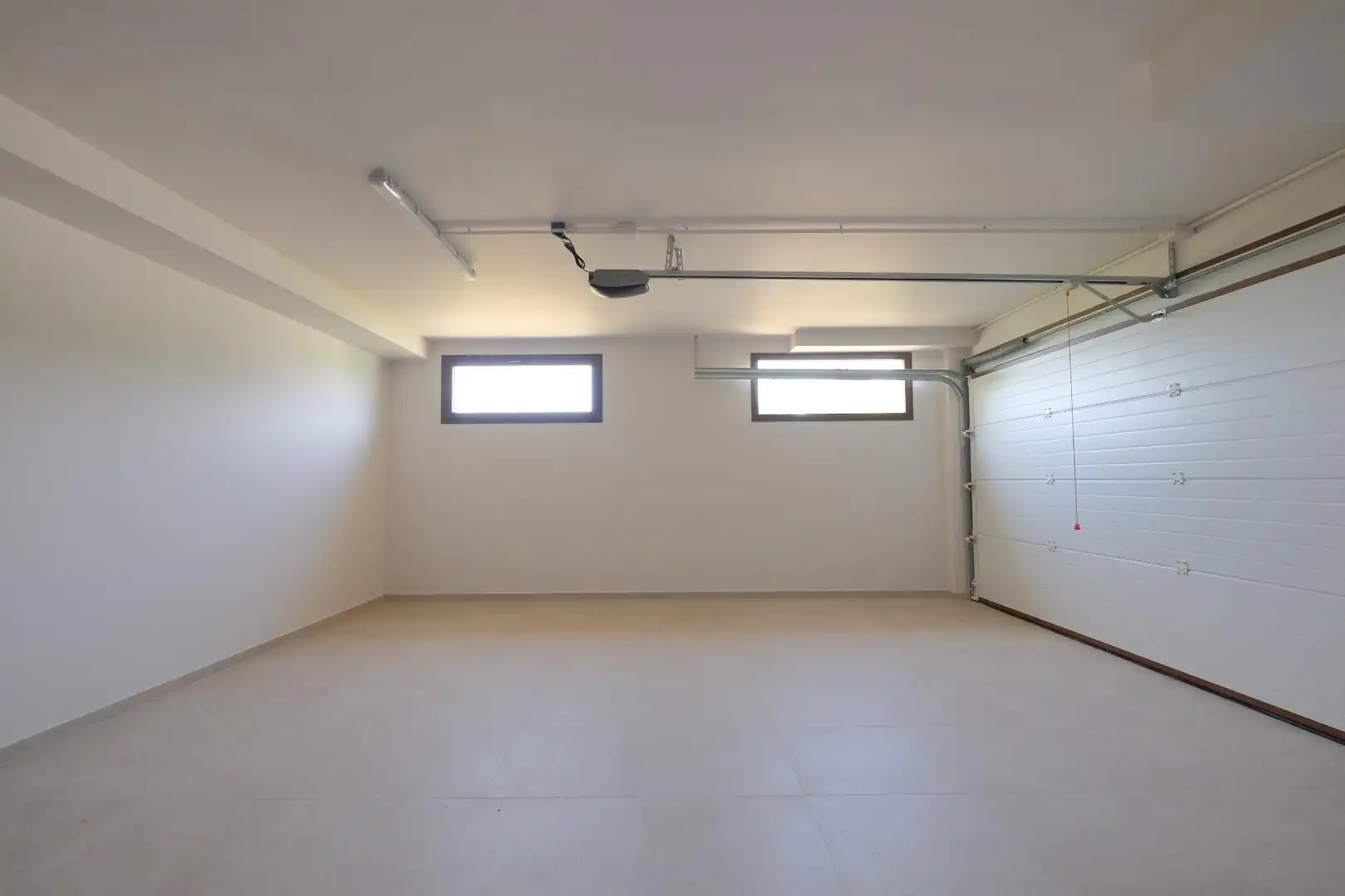 Chalet con piscina en venta en Marisol Park - Ortembach - Los Almendros, imagen 52