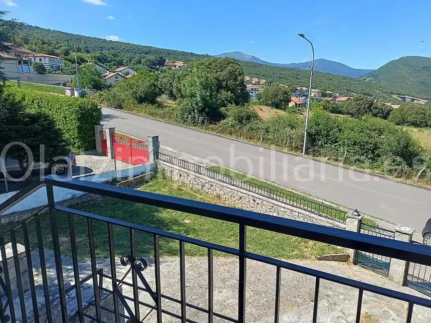 Houses for sale in Valle de Mena  with Heating, Terrace and Storage room