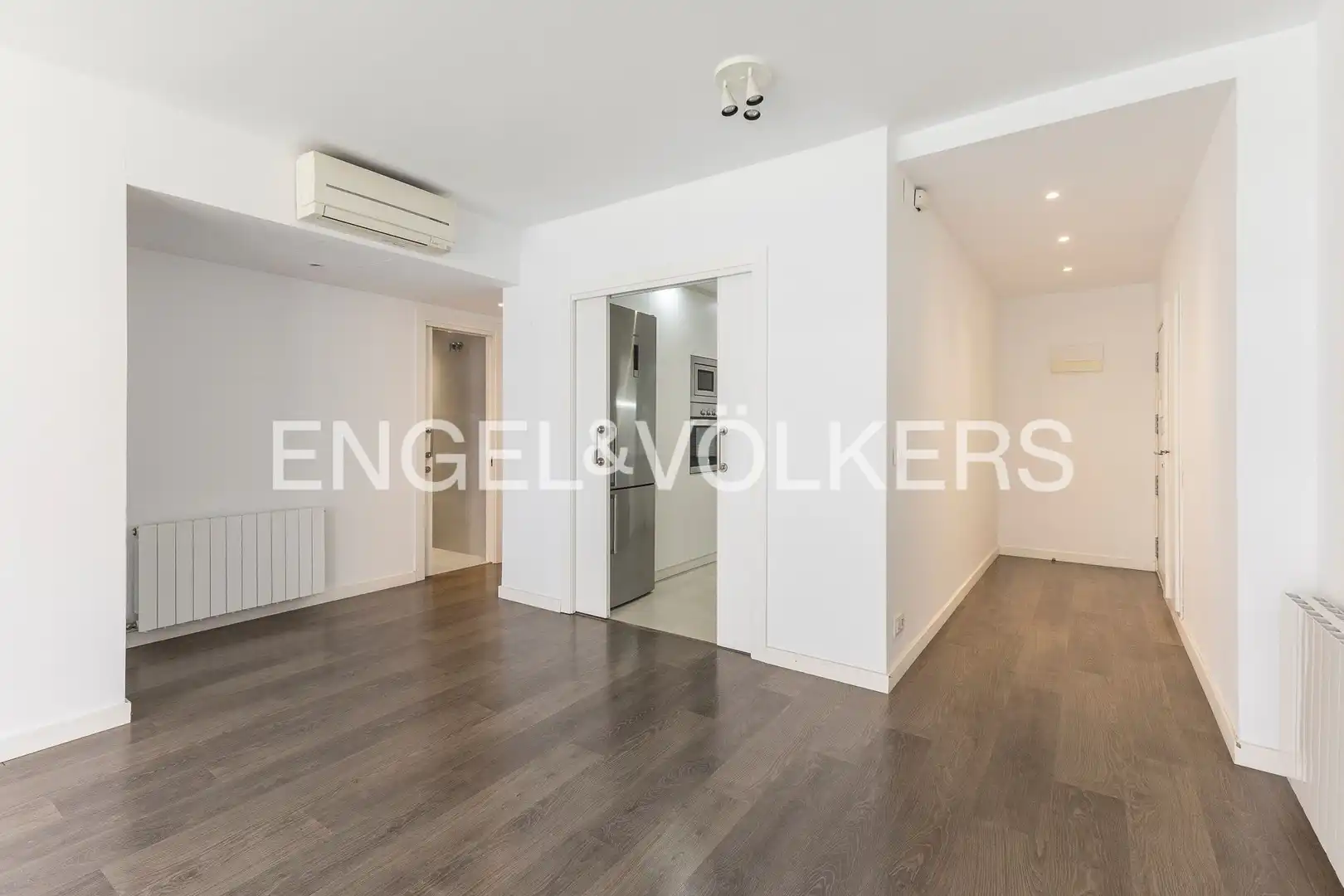 Piso en venta en Barcelona con Aire acondicionado, Calefacción y Parquet