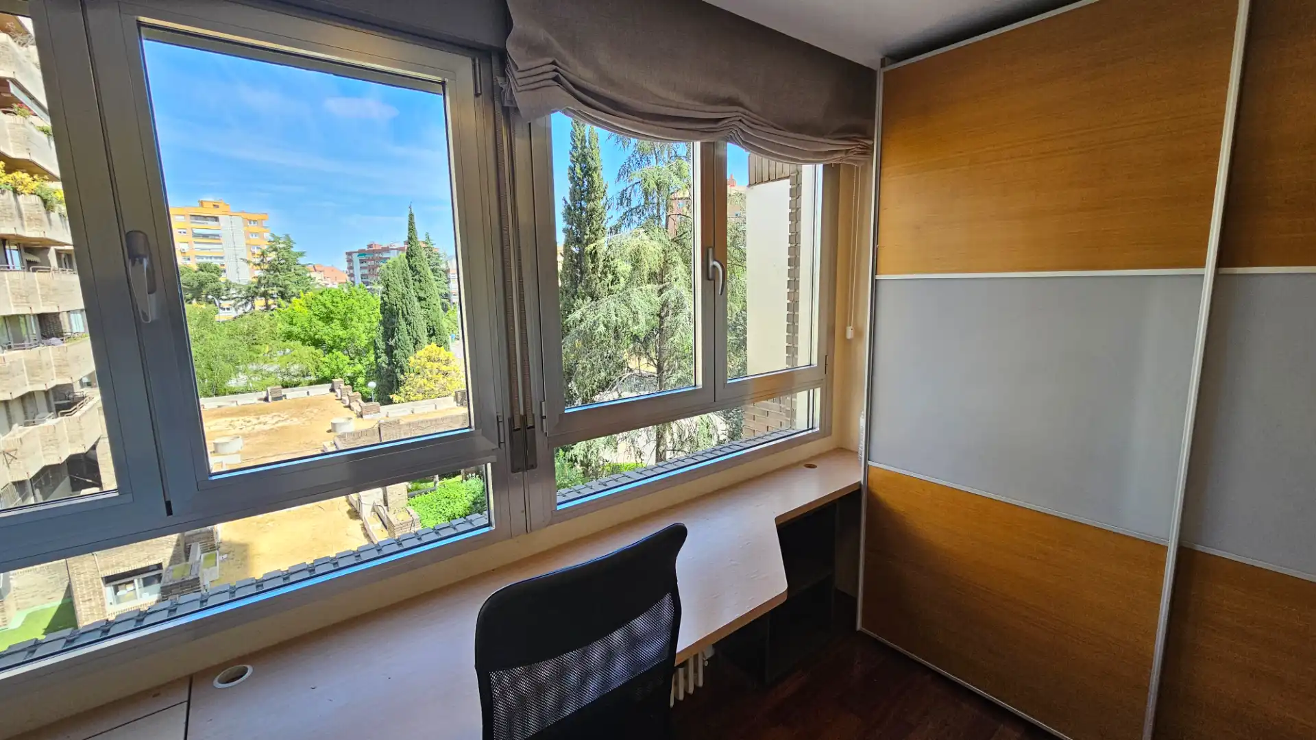 Habitación de Piso en venta en Madrid con Aire acondicionado, Calefacción y Jardín privado