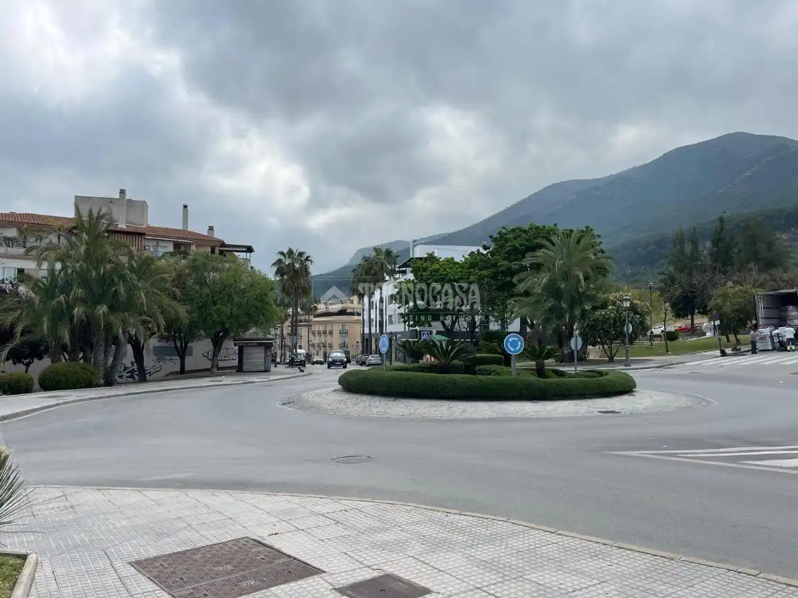 Vista exterior de Casa adosada en venta en Alhaurín El Grande