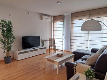 Mini appartamento con balcone in affitto a Eixample Sud – Migdia