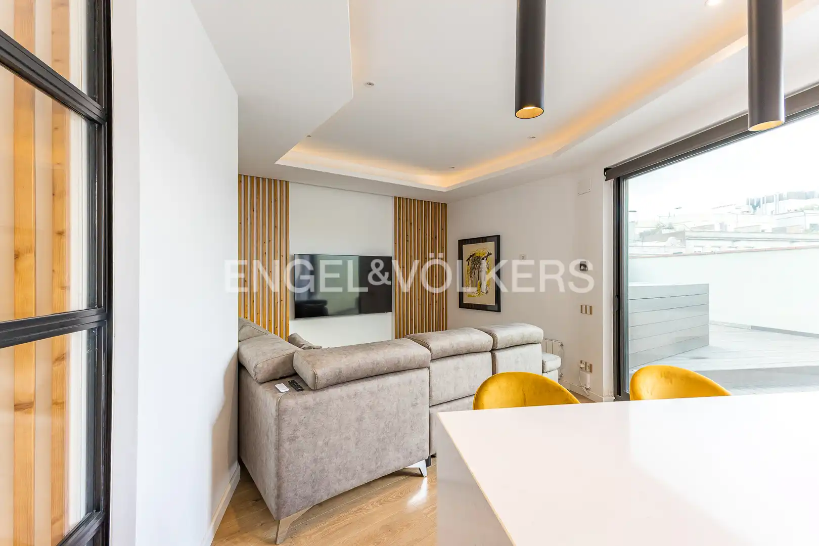 Sala de estar de Ático en venta en Barcelona con Aire acondicionado, Calefacción y Parquet