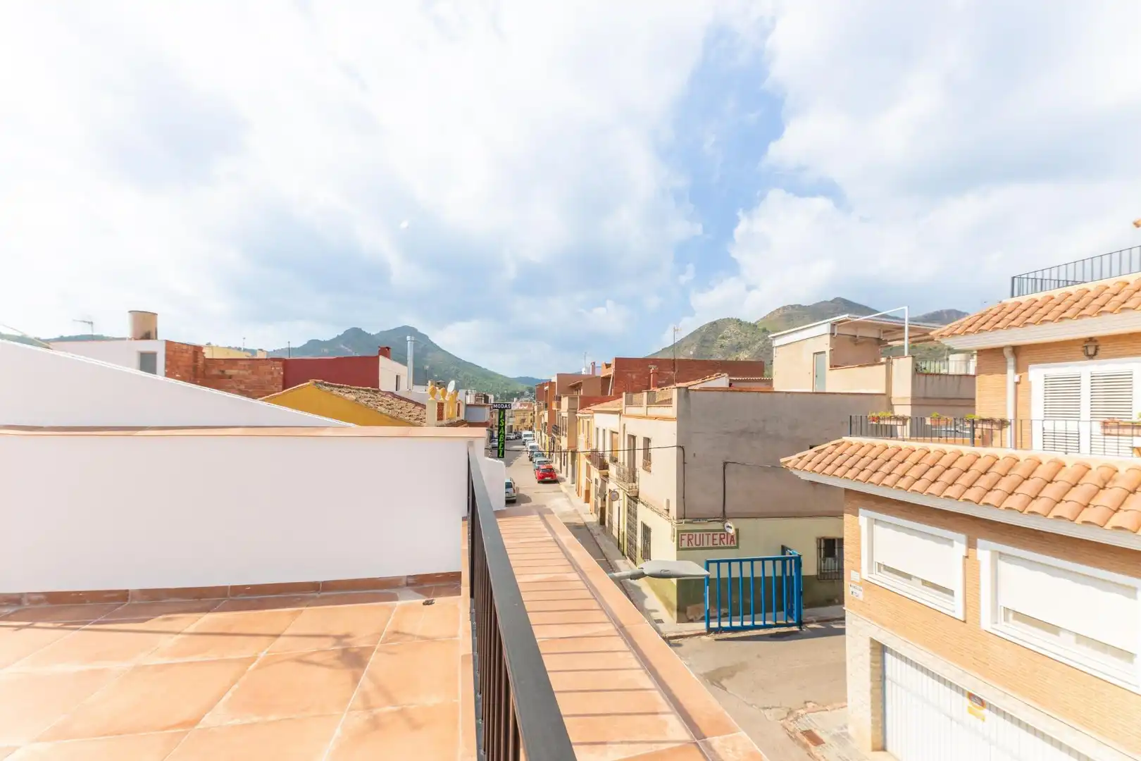 Vista exterior de Casa o xalet en venda en La Vall d'Uixó amb Terrassa i Moblat