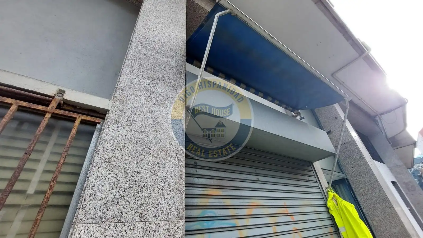 Außenansicht von Erdgeschoss zum Verkauf in Vigo 