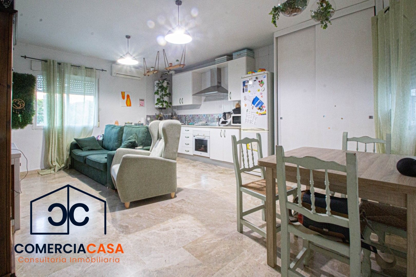 Kitchen of Flat for sale in Armilla  with Air Conditioner