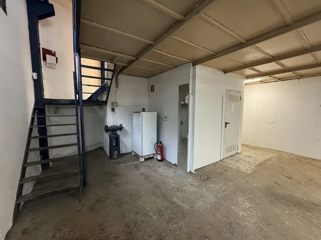Industrial buildings for sale in Legazpi