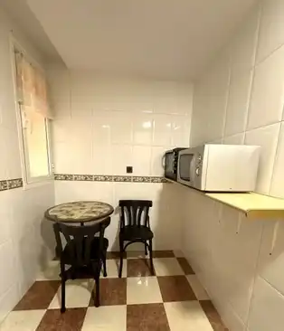 Küche von Wohnung zur Miete in Linares mit Klimaanlage, Heizung und Möbliert