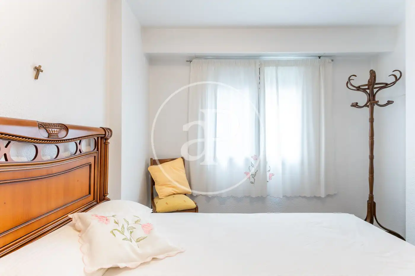 Habitación de Piso en venta en Valencia con Calefacción y Amueblado
