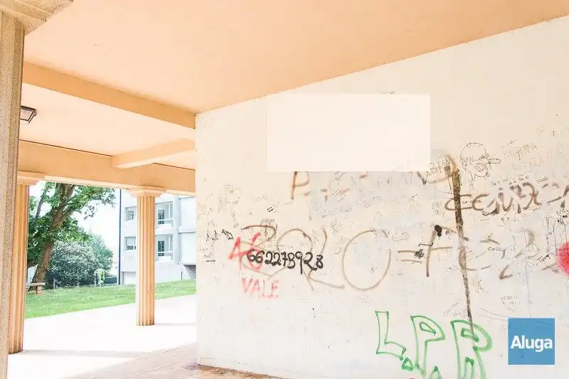 Local comercial en venda a Cangas pueblo, imagen 2