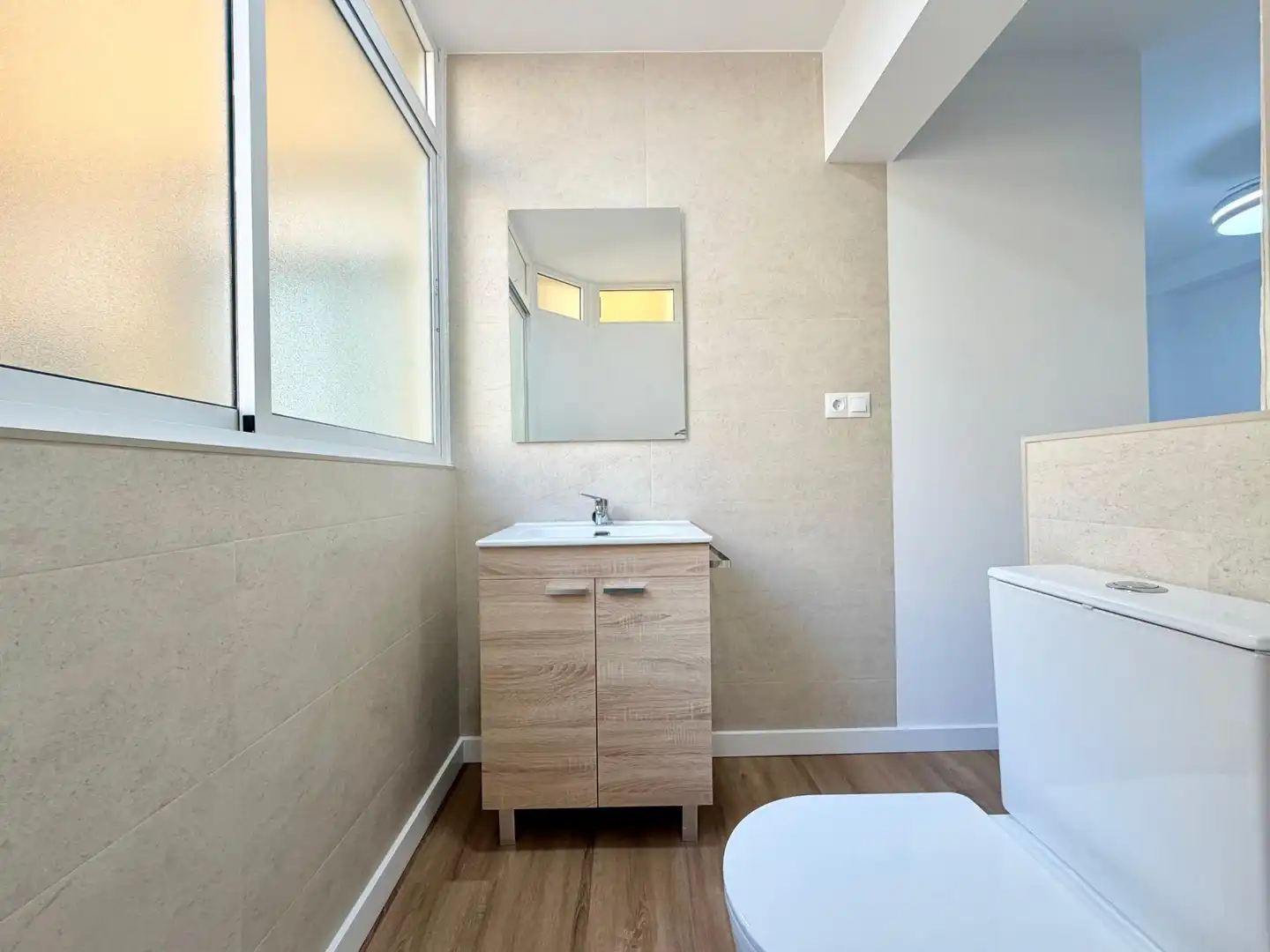 Bathroom of Flat for share in Málaga  with Terrace and Furnished
