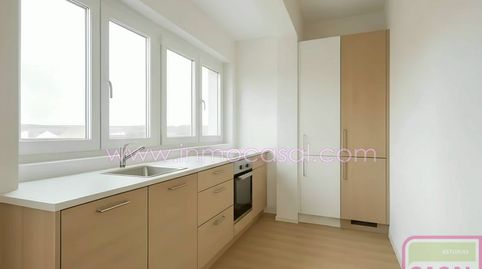 Foto 2 de Piso en venta en Centro, Avilés