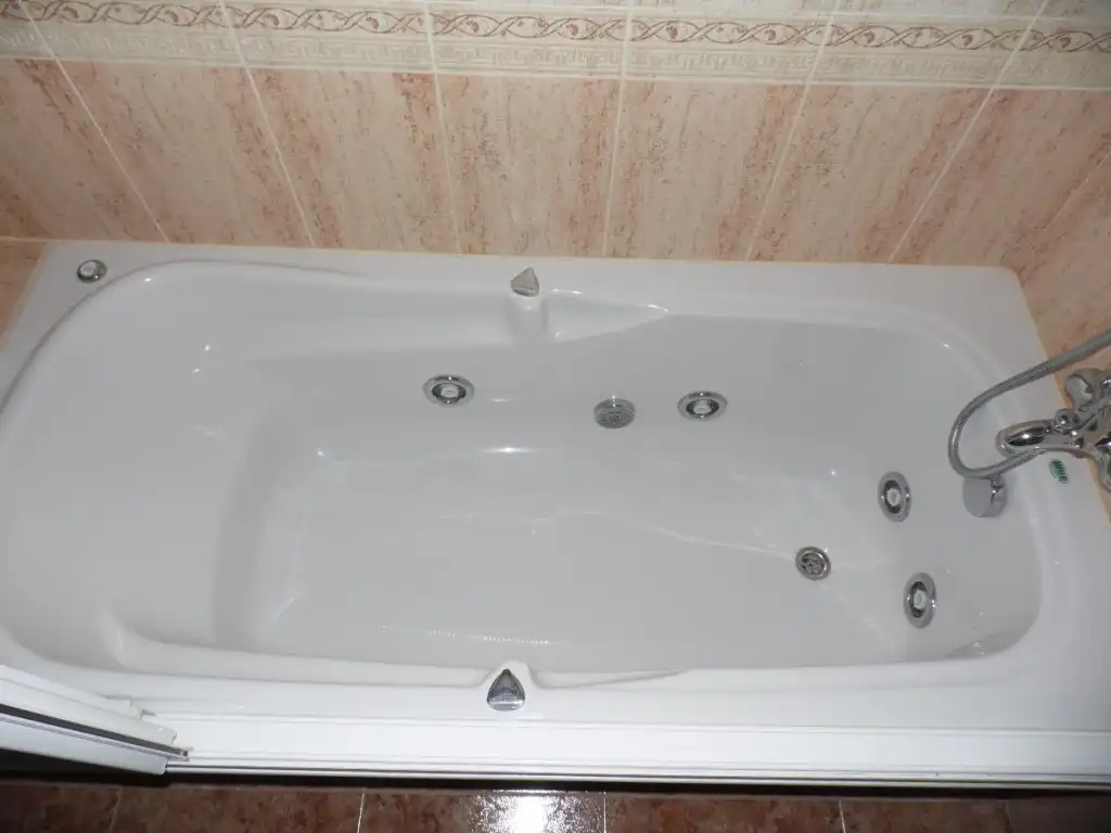 Chalet con piscina en venta en Alcaucín, imagen 17