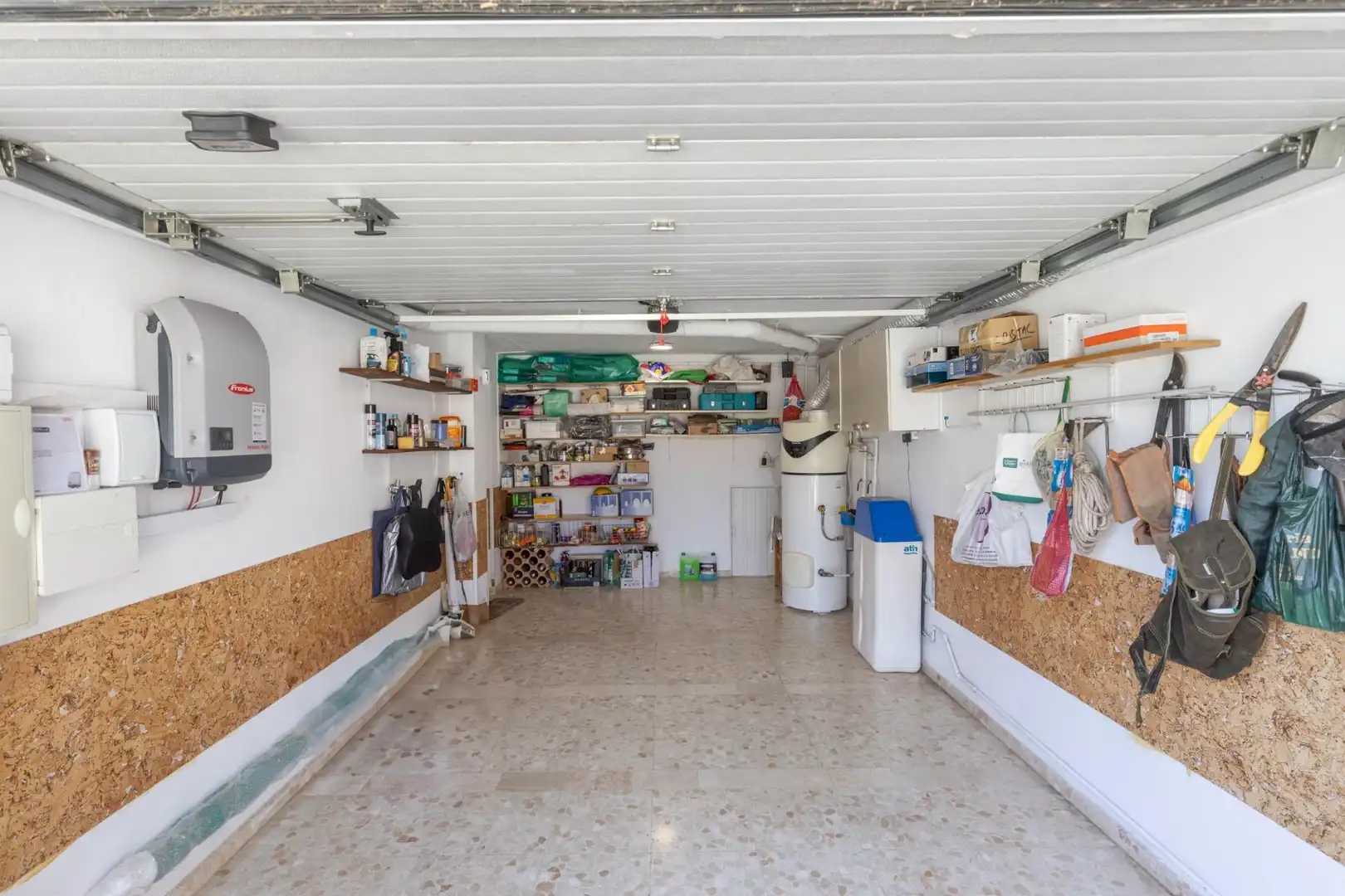 Casa o xalet en venda en Las Gabias amb Piscina comunitària