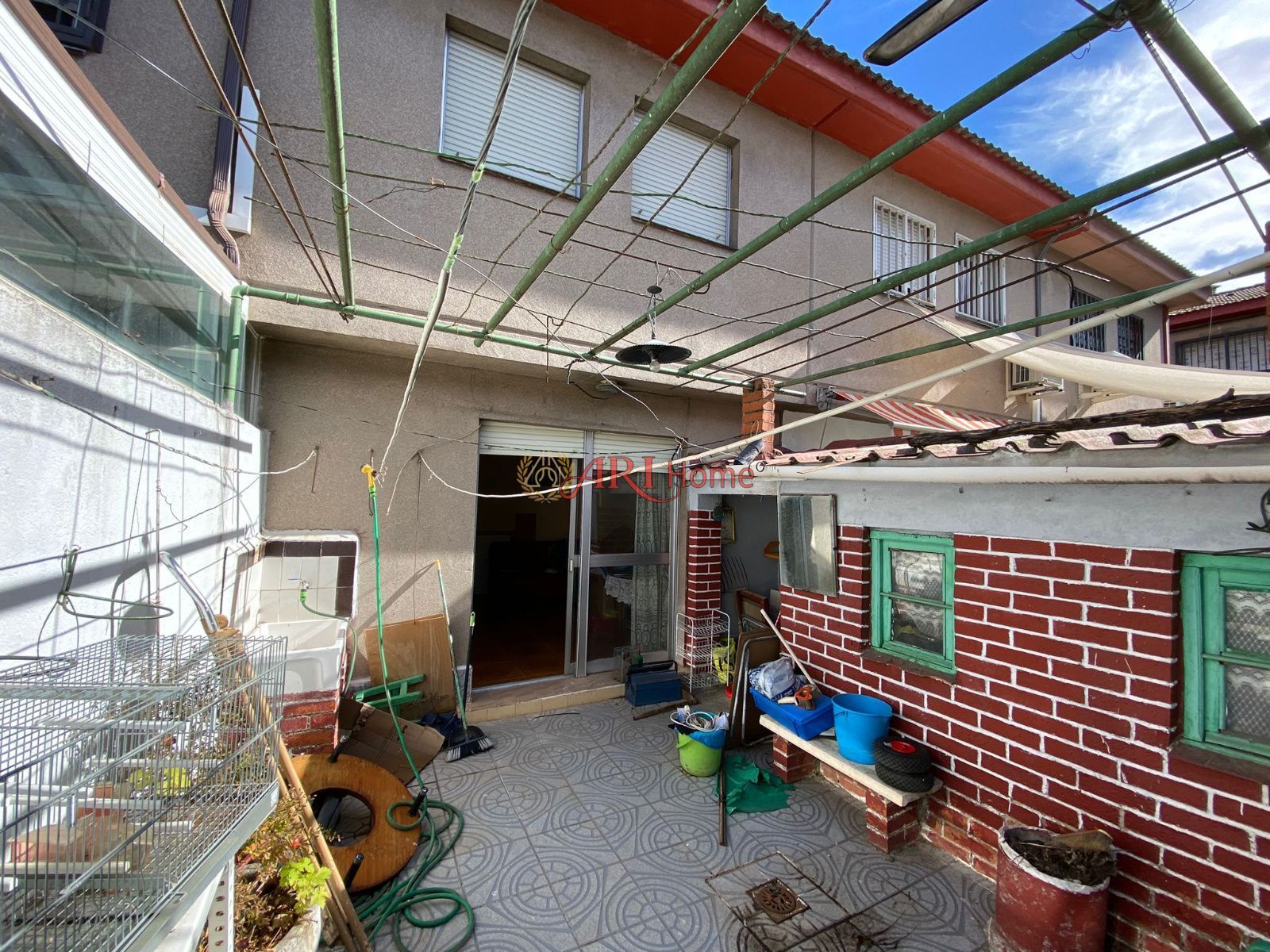 Casa adosada en venda en  Madrid Capital amb Calefacció, Terrassa i Traster