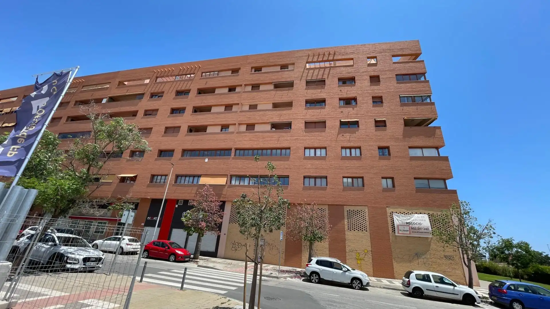 Flat for sale in LUIS PORTERO, El Tejar - Hacienda Bizcochero