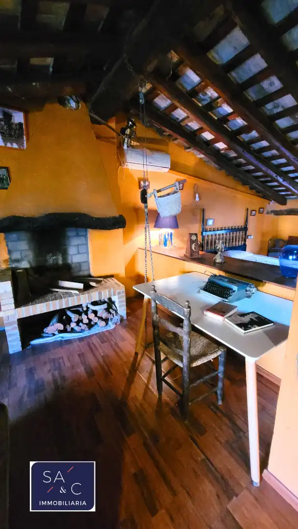 Casa adosada en venda en Almoster