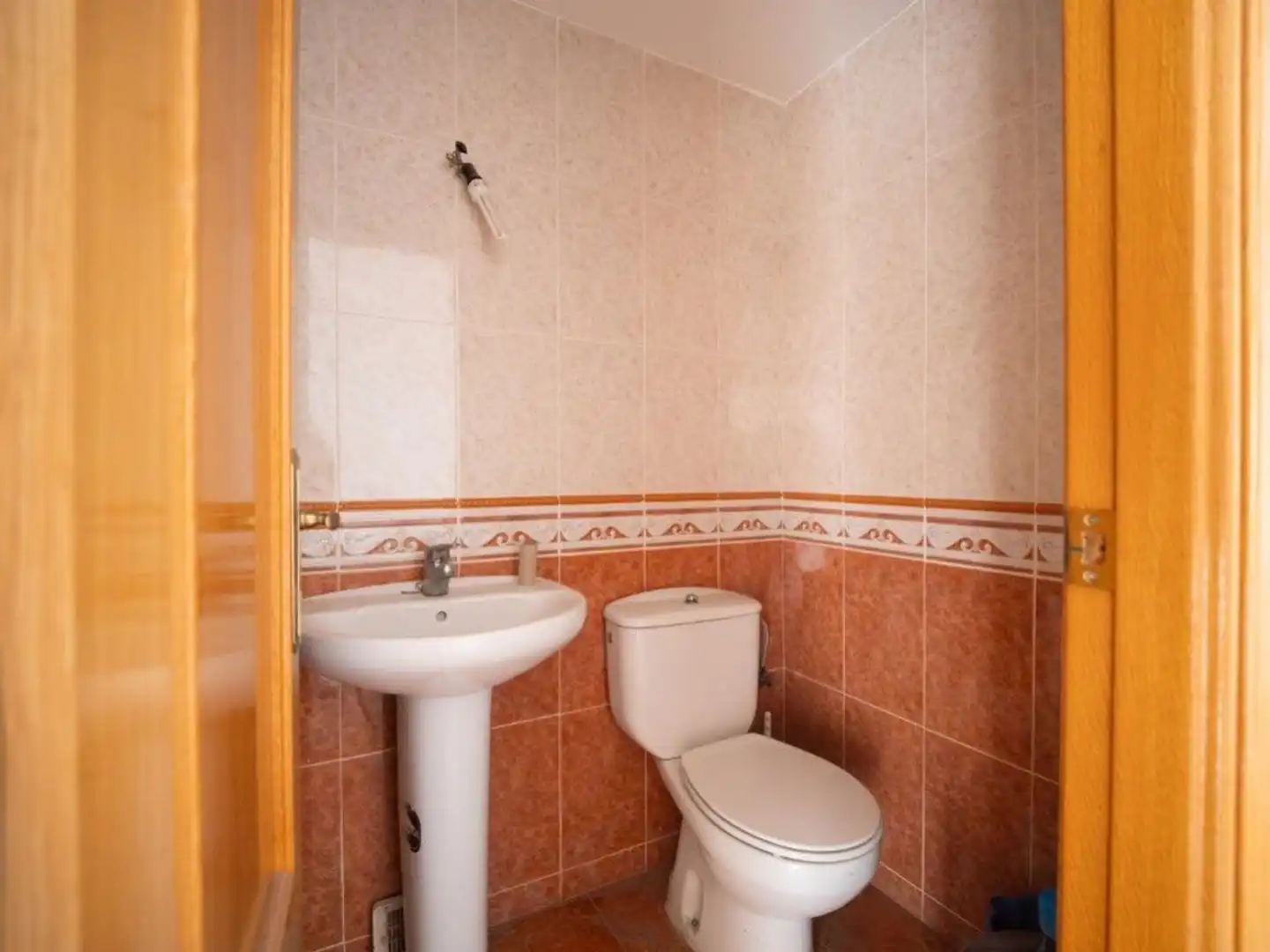 Bathroom of Detached homes for sale in Macastre  with Terrace