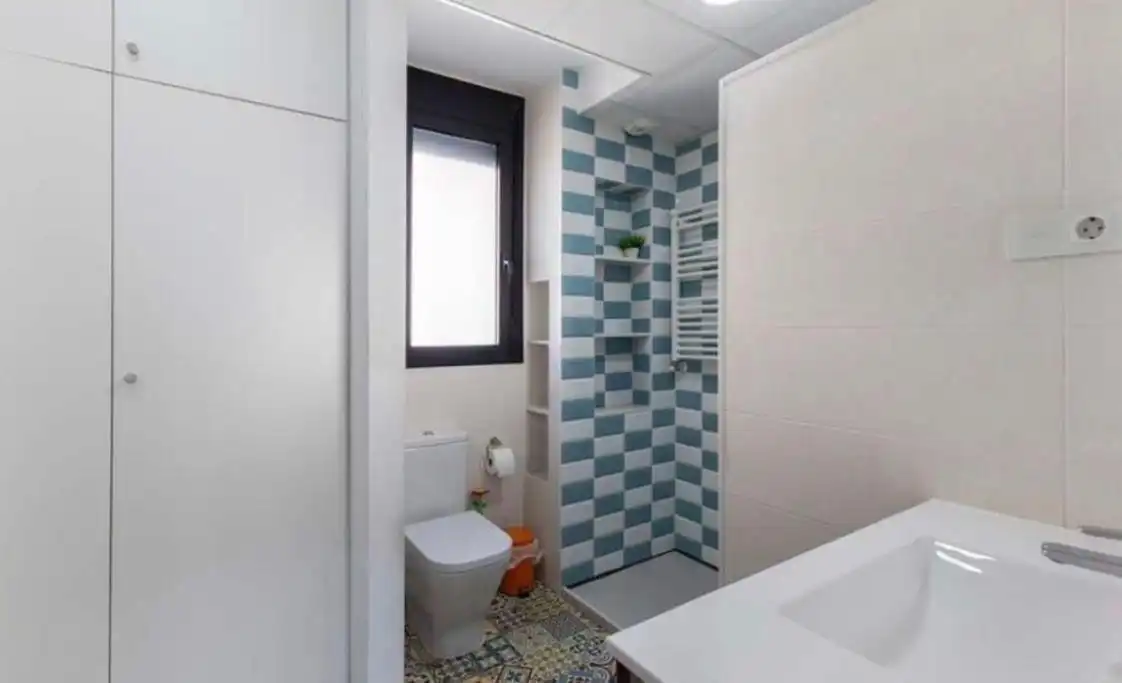 Baño de Casa adosada en venta en Valencia con Aire acondicionado, Jardín privado y Terraza