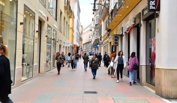 Vista exterior de Pis en venda en Málaga amb Aire condicionat, Calefacció i Moblat