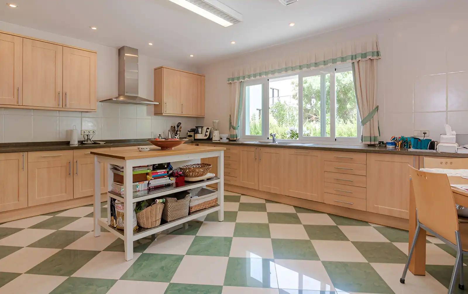 Casa con piscina en venta en Benahavís pueblo, imagen 18