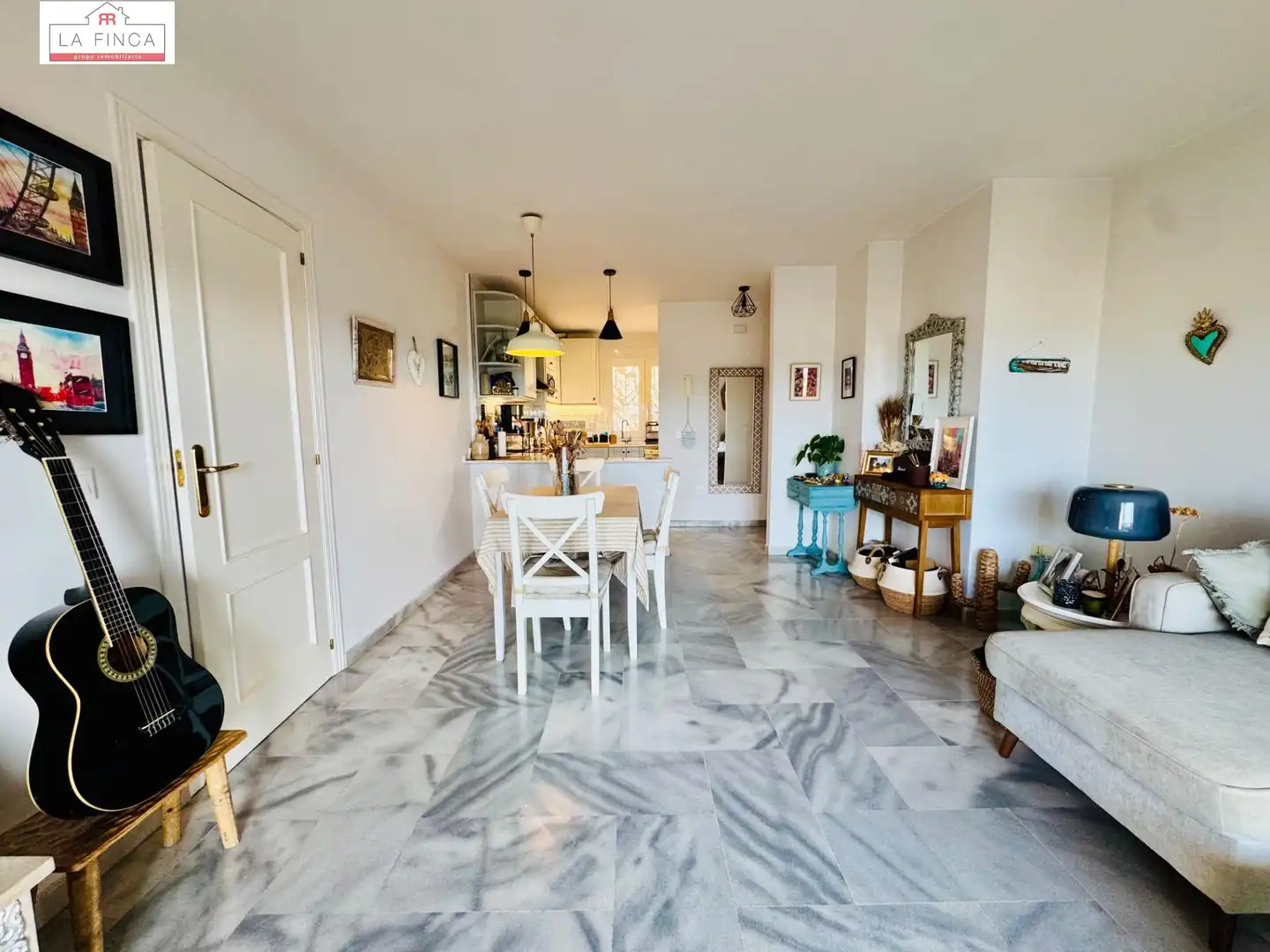 Dining room of Flat for sale in Este